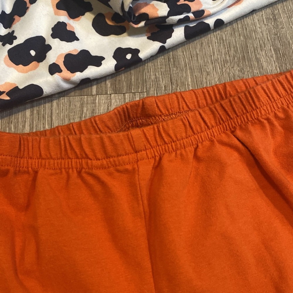 Outfit - Picture 5 of 5